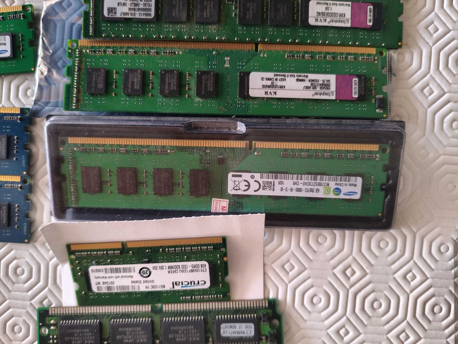 Memórias DDR3, BT Atheros AR5B91-X e WWAN Ericson WCDMA