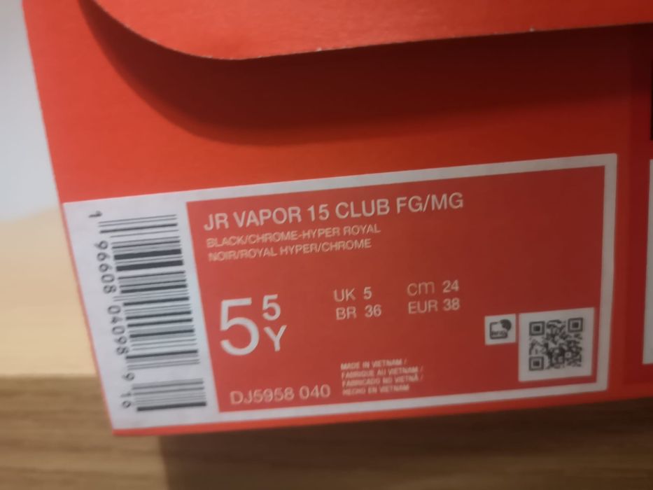 Chuteiras Nike 38