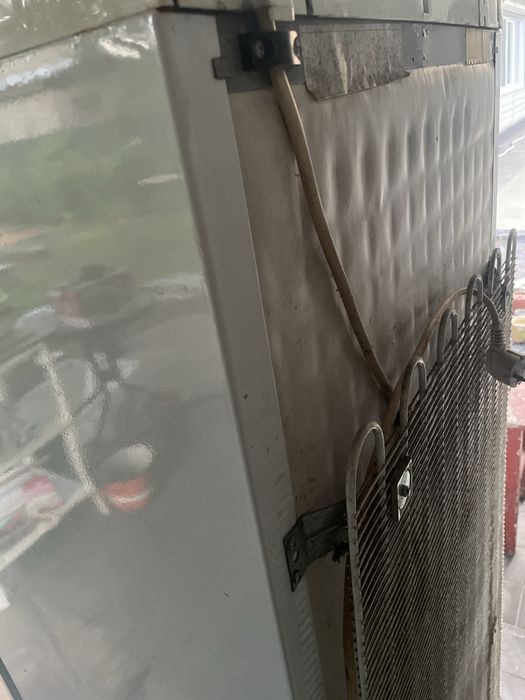 Продам холодильник.