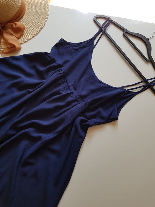 Nowa mini sukienka basic XS/S H&M granatowa lekka na ramiączkach zwiewna na codzień