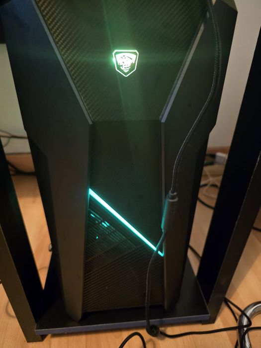 Vendo torre gamer amd ryzen 5 3500x