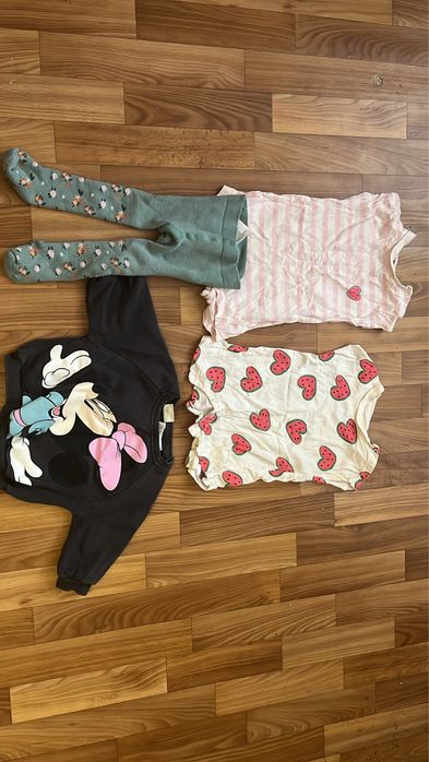 Одяг для дівчинки