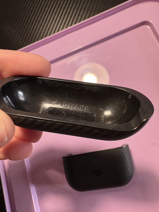 Захисний чохол PITAKA MagEZ з MagSafe Чорний для AirPods (Gen3)