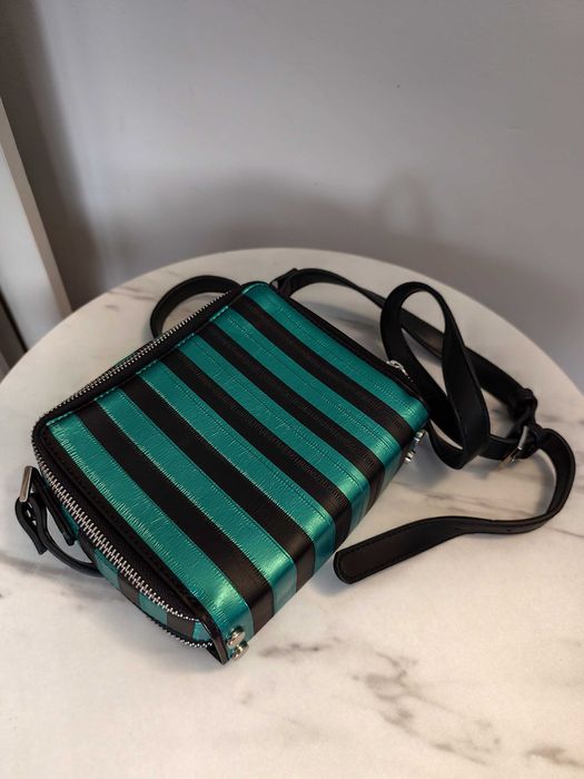 Torebka zielona reserved paski