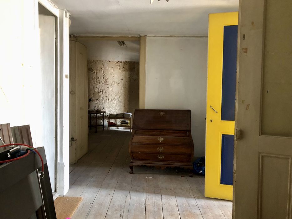 Arrendo T5 com 250m2 para habitação ou comércio, no Príncipe Real, Lx