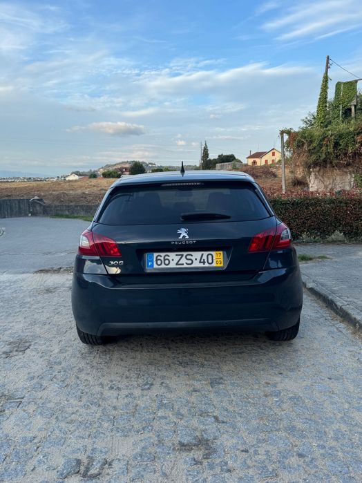 Peugeot 308 — fotografia 3