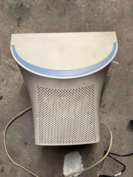 Monitor SyncMaster 957DF a funcionar