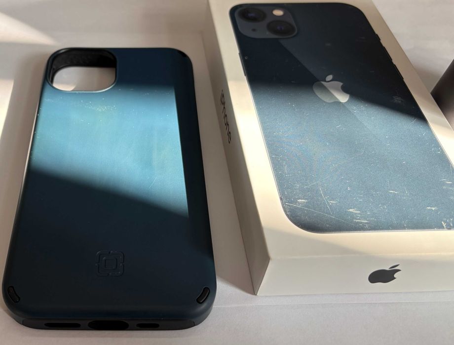 iPhone 13 Midnight 128 gb