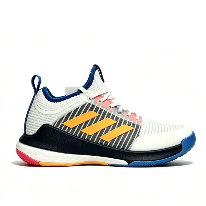 Спортивні кросівки адідас crazyflight mid