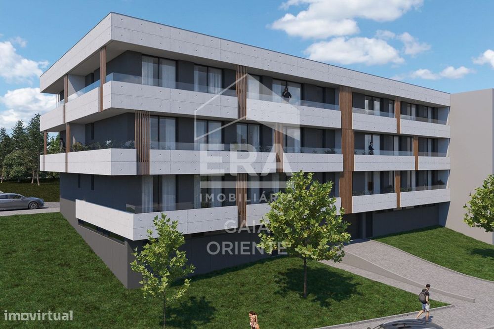 Apartamento T2 Novo no Último Piso com Varanda