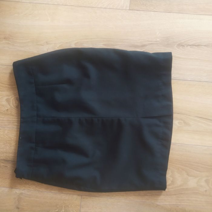 Spódnica czarna Carry XS biuro