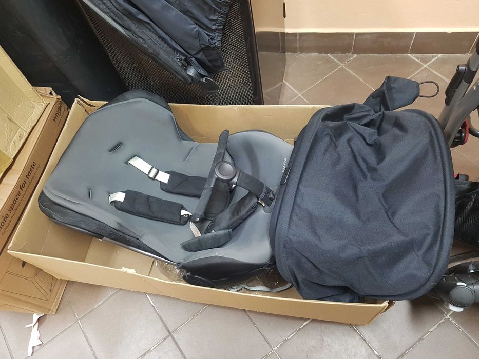 Sprzedam używany zadbany wózek Maxi-Cosi 3w1