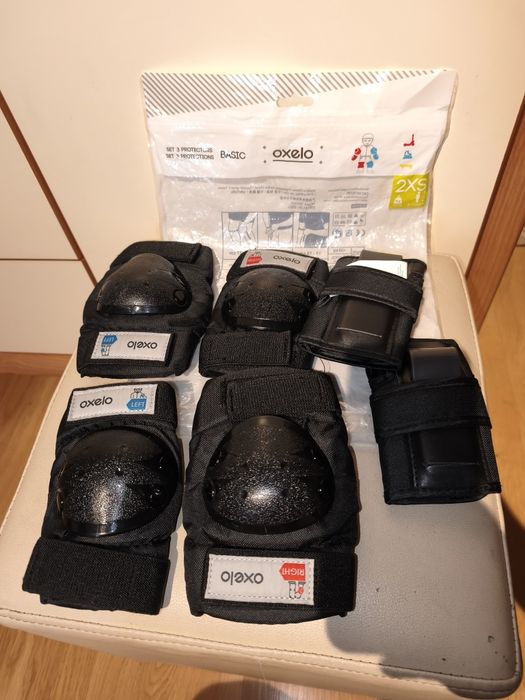Ochraniacze Oxelo zestaw na rolki/deskorolkę XXS do 25kg -  3-7 lat