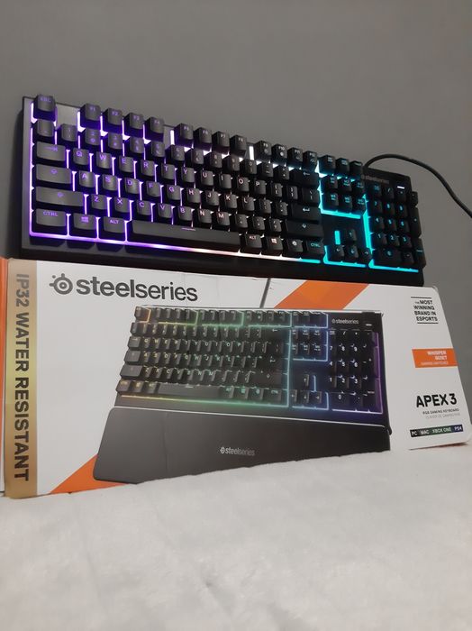 Klawiatura SteelSeries Apex 3 40% taniej