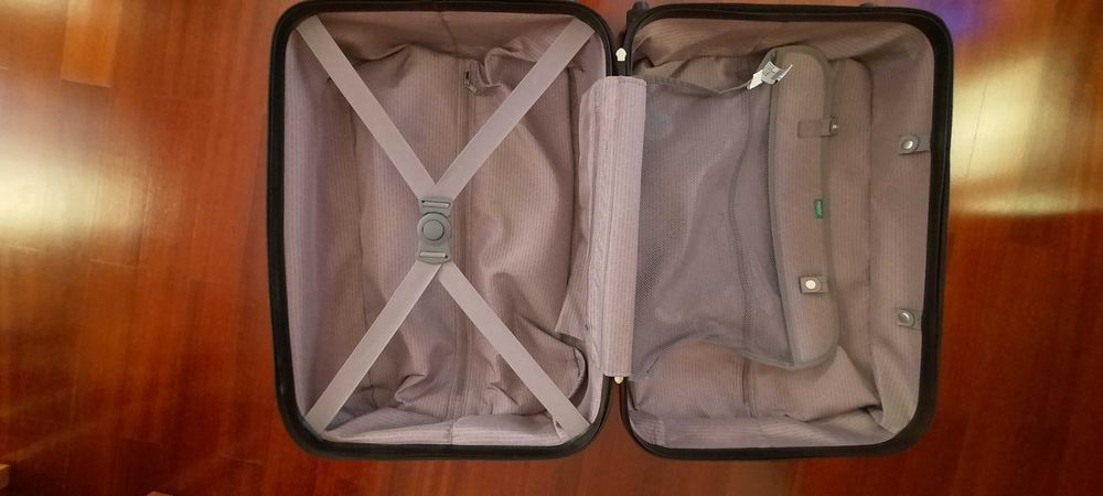 Mala de viagem Benetton super leve