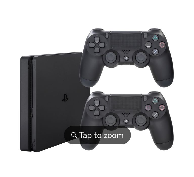 PlayStation 4 com alguns  jogos