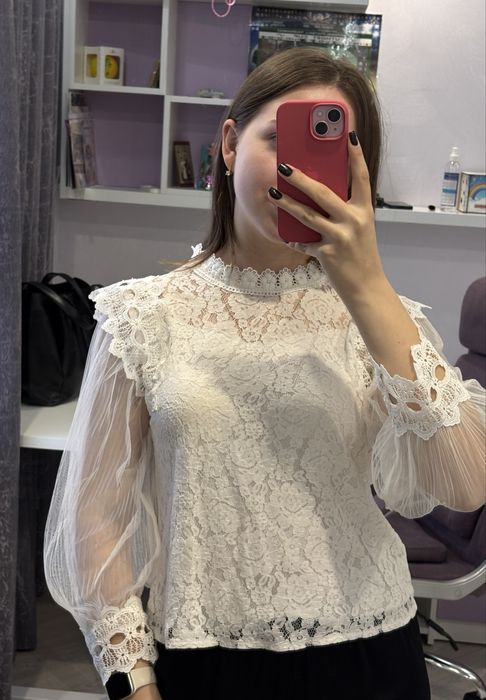 Мереживна блуза