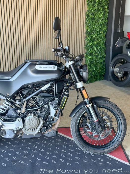 Husqvarna Svartpilen 125