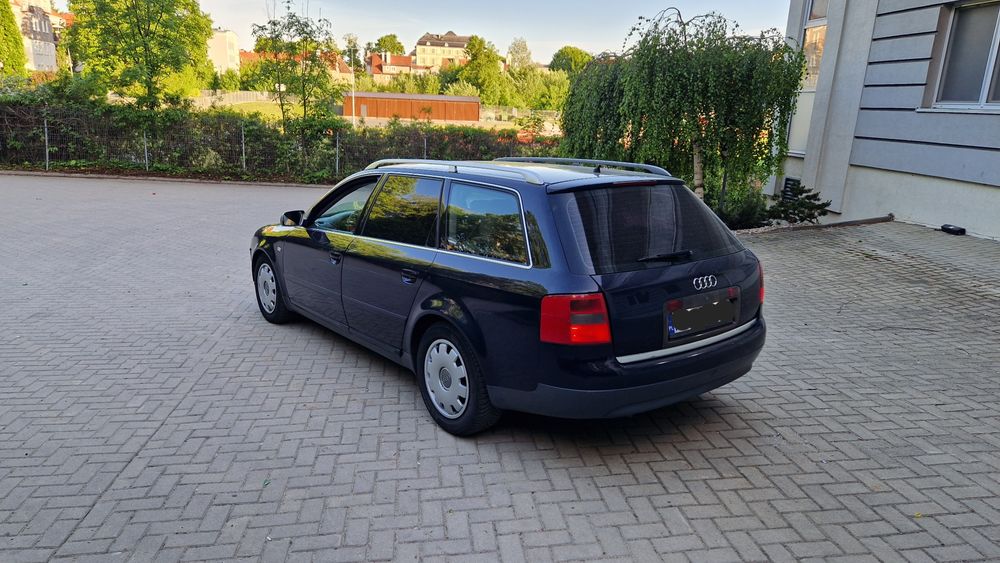 Audi a6 automat kombi 2.5tdi