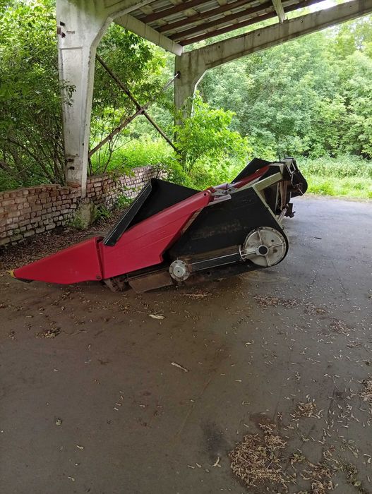 Продам кукурудзяну жатку герінгоф