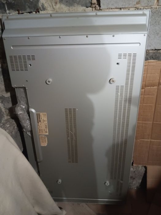 Монітор,телевізор.