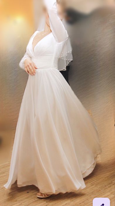 Muślinowa suknia ślubna