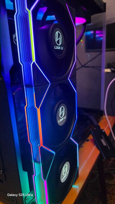 Вентилятори Lian Li Uni Fan Tl LCD Wireless 120 3 pack Black