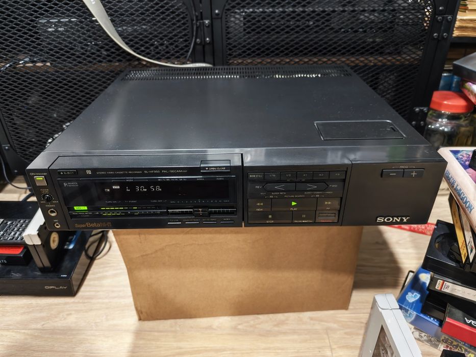 Sony Super Betamax SL-HF950