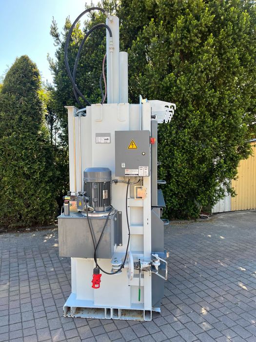 Belownica prasa do makulatury folii odzieży kartonu HSM V-press860eco