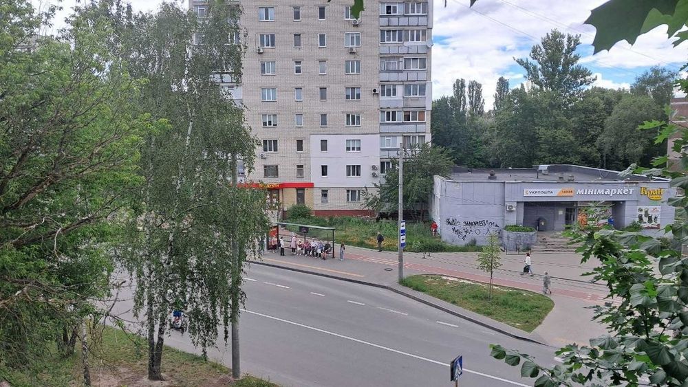 СМ Продам 1 кімнатну квартиру 30 м² район Голлівуду ринок Нива