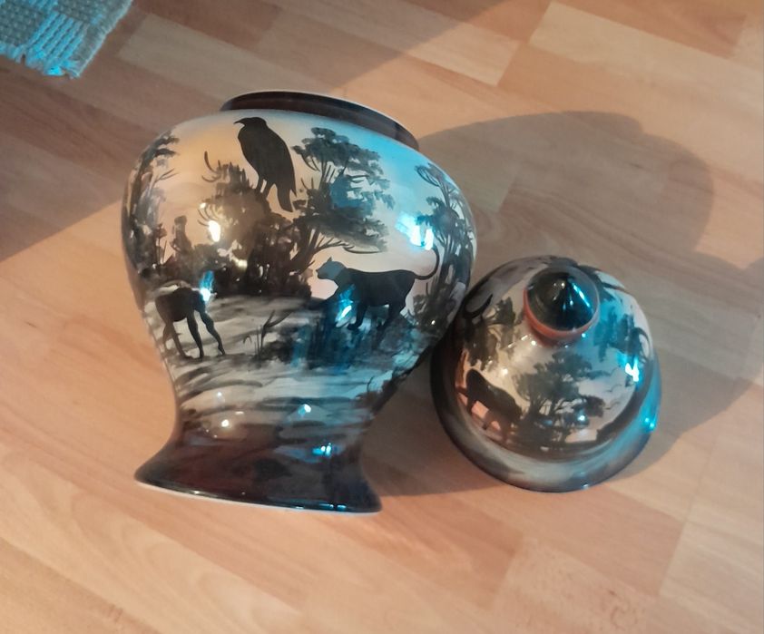 Jarro em cerâmica usado