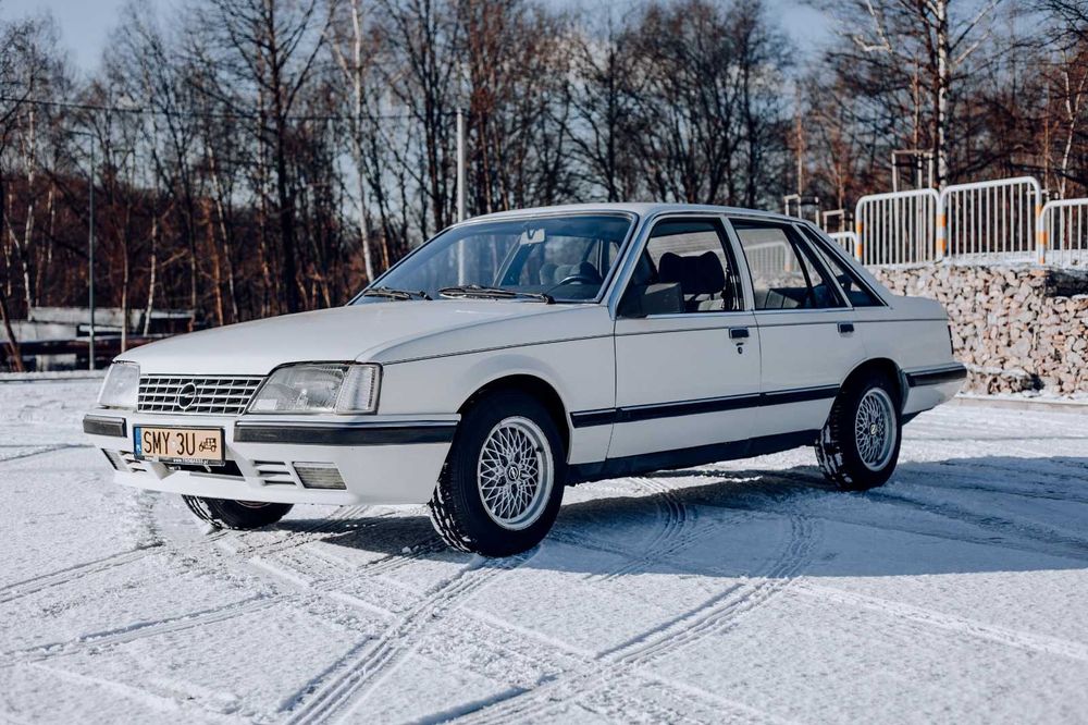 Opel Senator A2 | 1983 | 2,5E Benzyna + Automat | Zabytek
