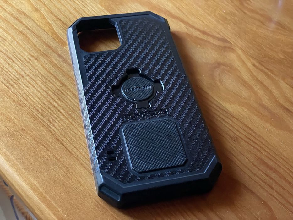 Capa Rokform iPhone 12 / 12 Pro