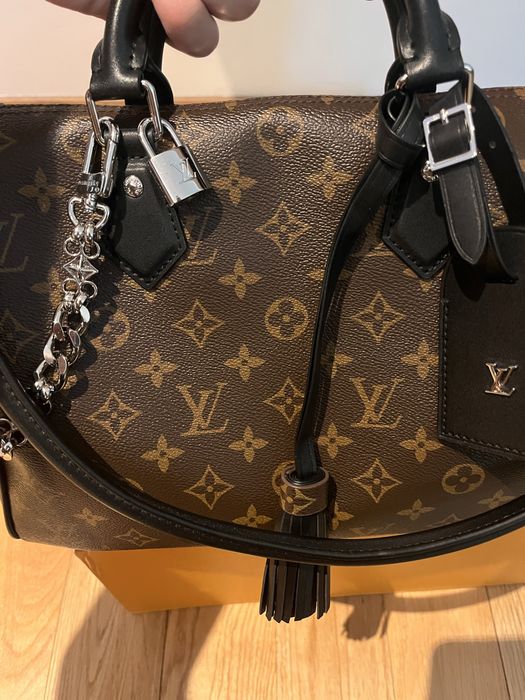 Louis Vuitton Speedy Soft 30 dark