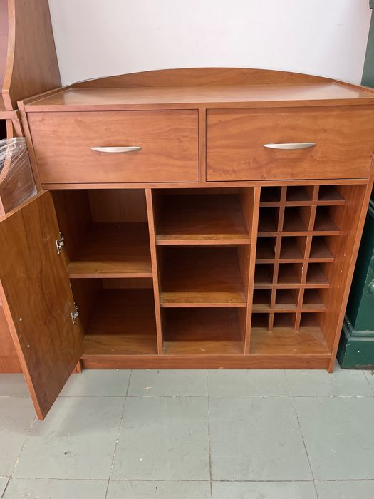 Móvel de apoio Restaurante / cozinha com garrafeira