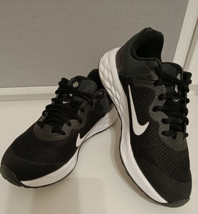 Кросівки найк Nike оригінал 35,5