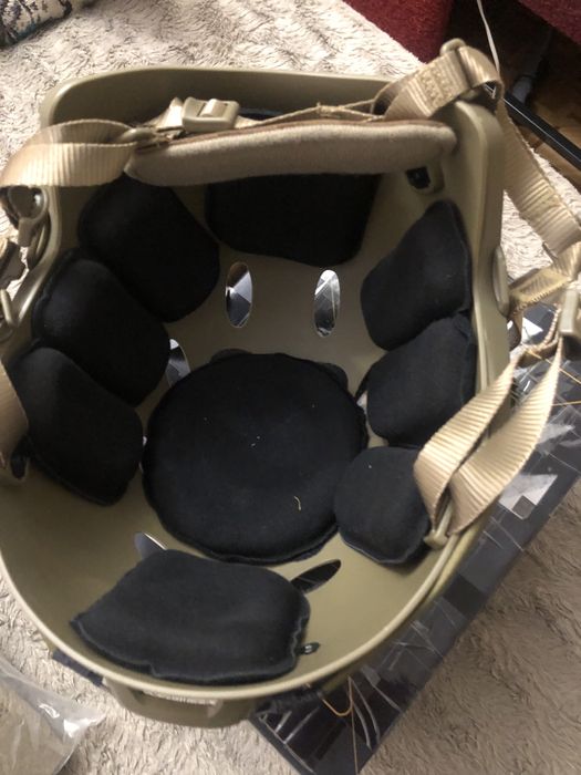 Каска страйкбольная