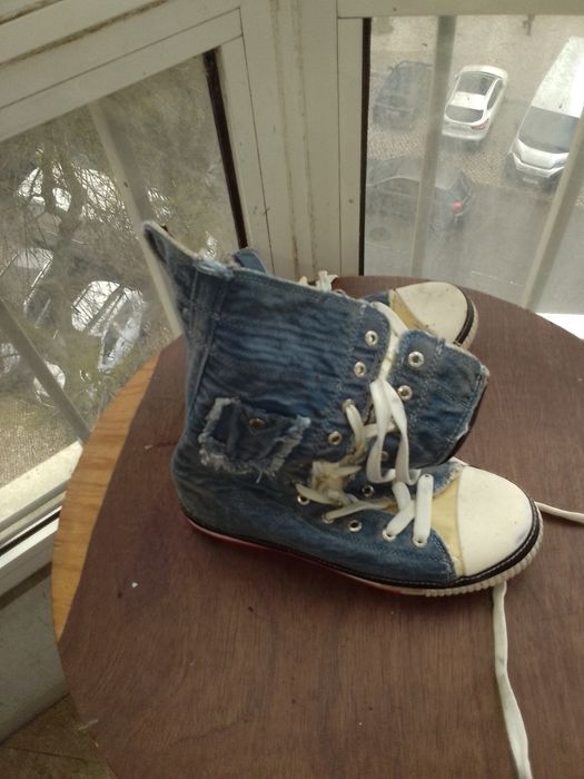 Coleção de sapatilhas de ganga