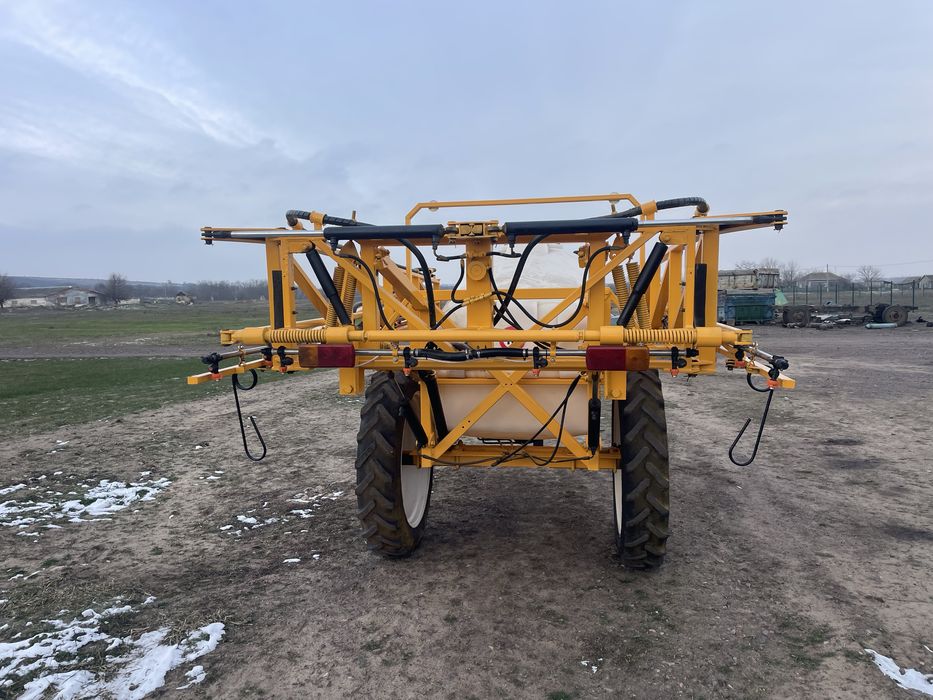 Оприскувач Богуслав 2013 року