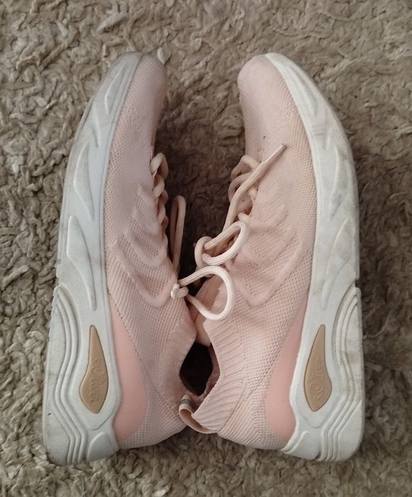 Buty sportowe damskie Oliver rozmiar 39 stan bardzo dobry