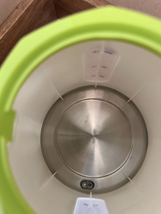 Эллектро чайник Newest 1,8 l