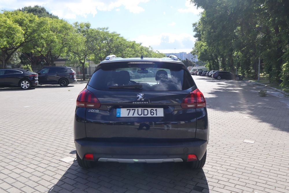 Peugeot 2008 1.2 PureTech 110 Allure