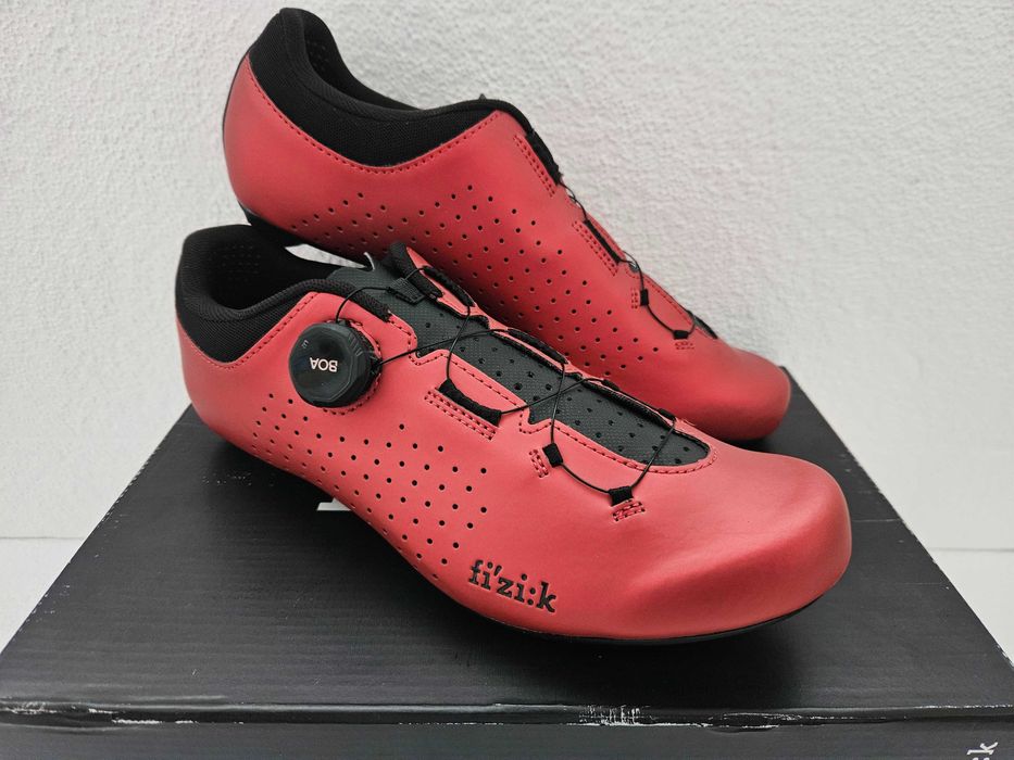 Sapatos AGU / Fizik / Mavic / Sidi nº42 (Novos)