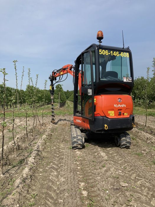 Minikoparka wynajem usługi minikoparką  wiertnica przyłącza