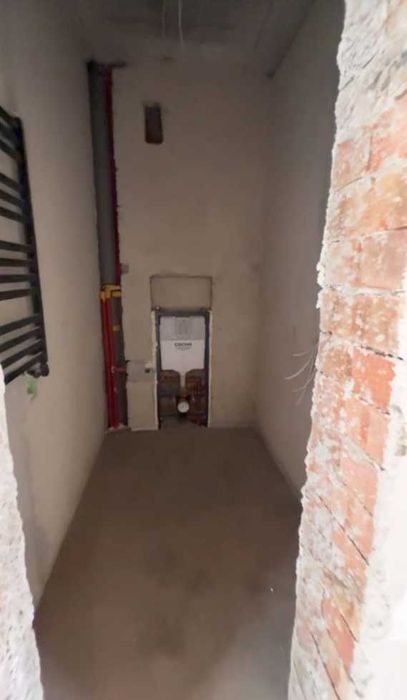 Будинок з сауною, басейном та великою ділянкою!