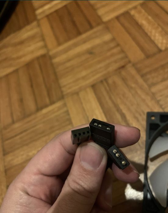 Ventoinha RGB 120mm
Entrego zona de Barcelos/Braga