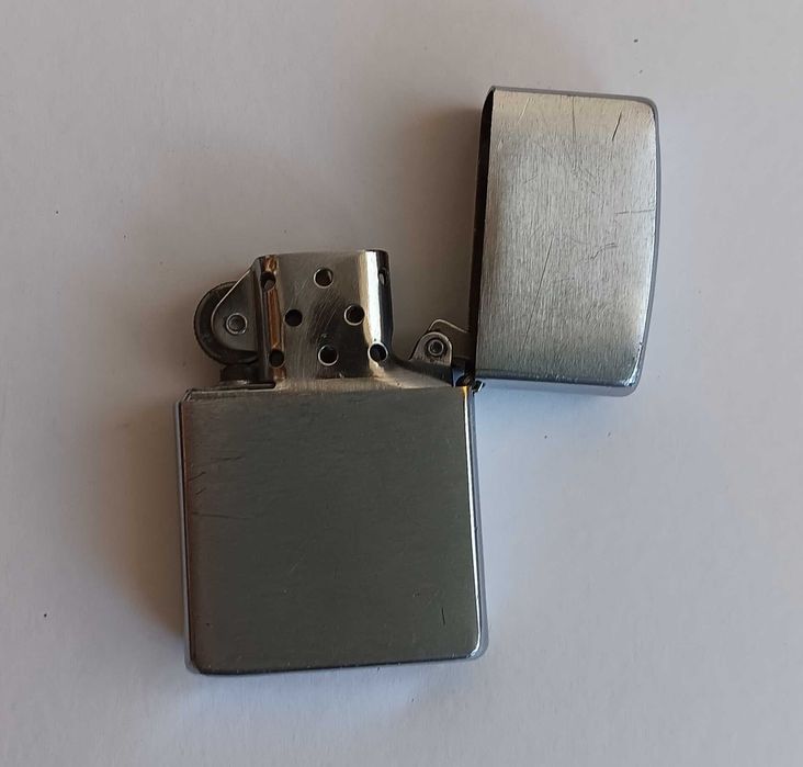Isqueiros Gasolina ZIPPO