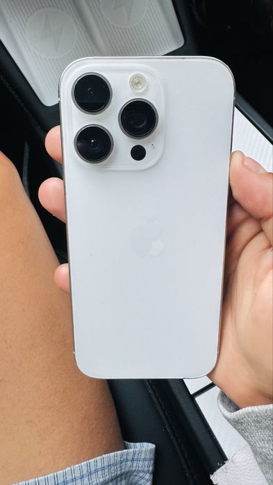 Iphone 16 PRO Apple