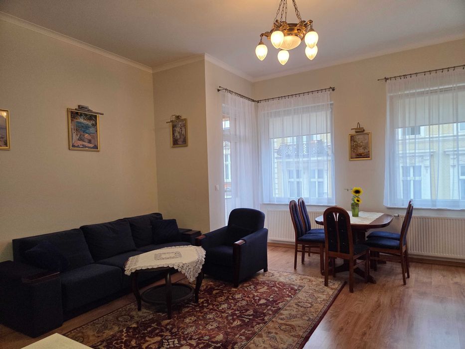 Komfortowe mieszkanie 3 pokojowe z miejscem postojowym w hali garażowej do wynajęcia 68 m2