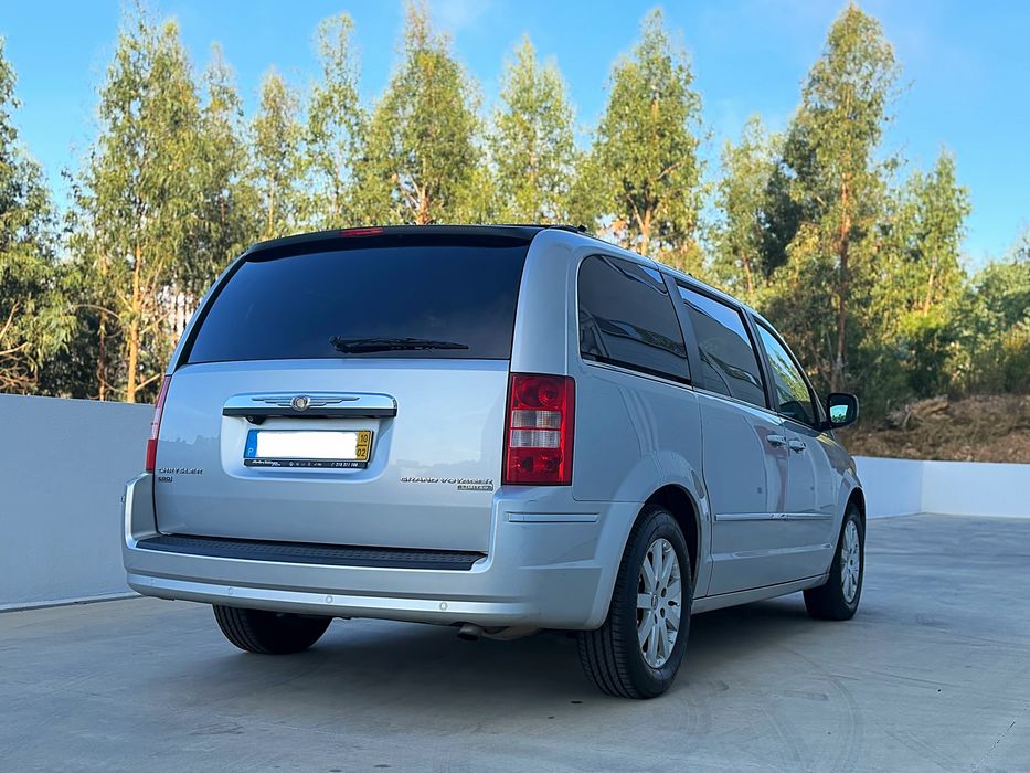Chrysler Grand Voyager 2.8 CRD — photo 5